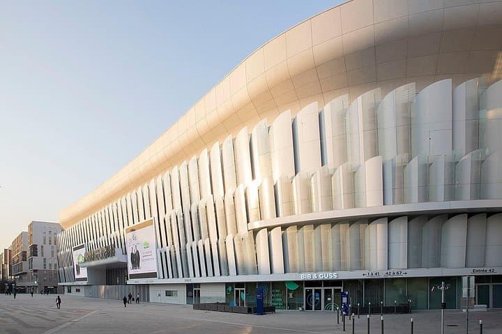 Explore La Défense Paris Modern District Walking Tour — photo 7