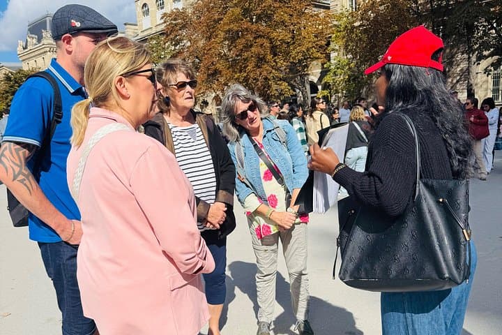 Notre-Dame Cathedral Access and Outdoor Walking Tour — photo 17