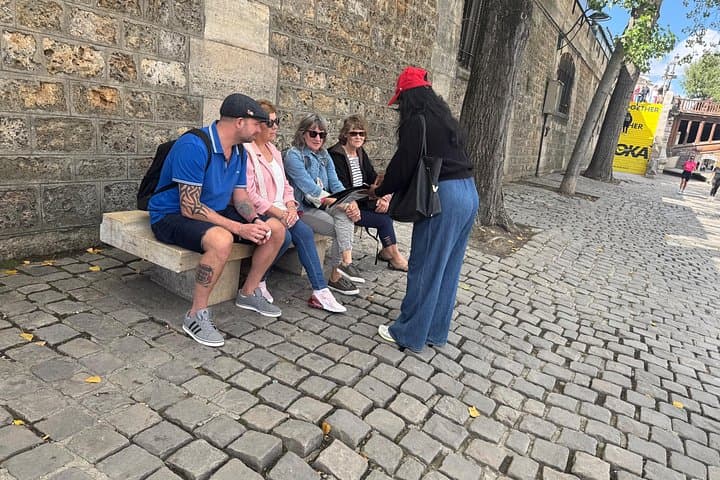 Notre-Dame Cathedral Access and Outdoor Walking Tour — photo 4