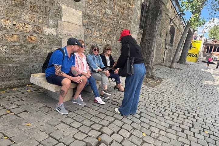 Notre Dame Outdoor Walking Tour and Entrance to Sainte Chapelle — photo 12