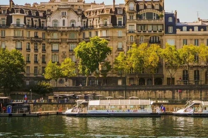 Paris: Your Perfect Private Custom Tour 5h in the heart of Paris — photo 3