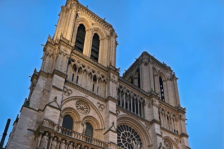 Inside Notre-Dame Tour with a Licensed Guide — photo 19