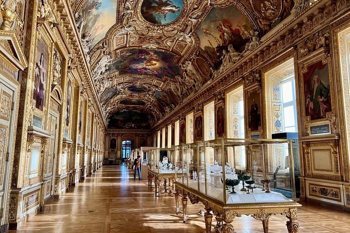 Private Family Louvre Tour for Kids with Interactive Activities — photo 2