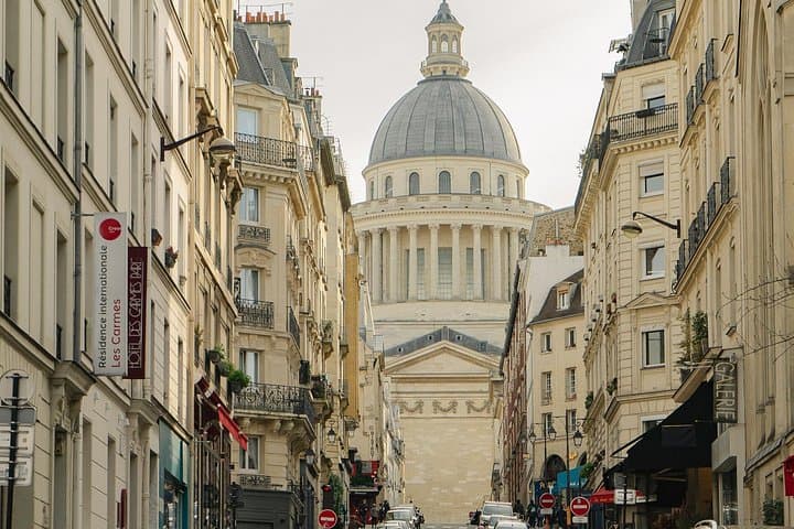 Île de la Cité Guided Tour & Exterior Notre Dame — photo 4