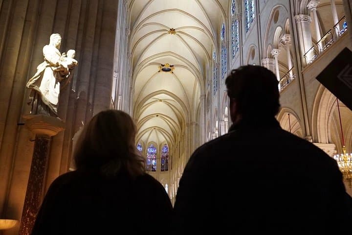 Inside Notre-Dame Tour with a Licensed Guide — photo 18
