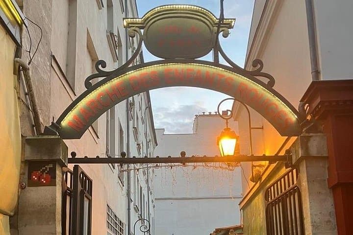 Paris Le Marais District Guided Walking Tour with small Tastings — photo 6