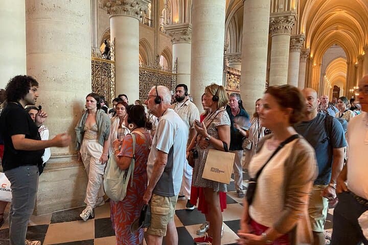 Notre-Dame Interior or Exterior Tour with Scheduled Group Access — photo 2
