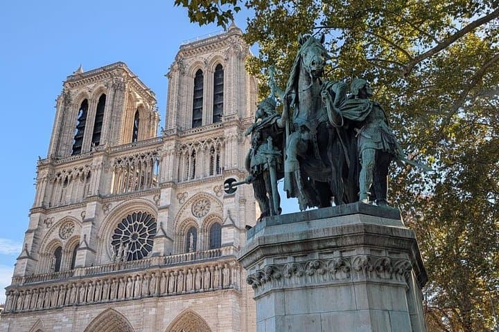 Notre Dame Cathedral Guided Tour with Flexible Options — photo 20