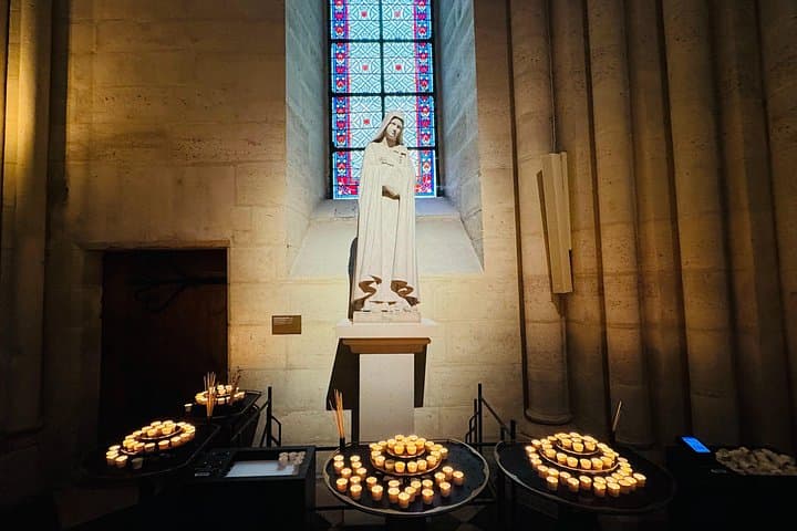 Inside Notre Dame Tour with Optional Seine River Cruise — photo 14