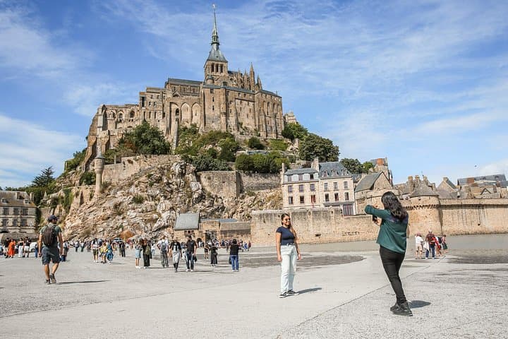 3Day Normandy Mt Saint-Michel & Loire Valley Castles with Pick up — photo 1