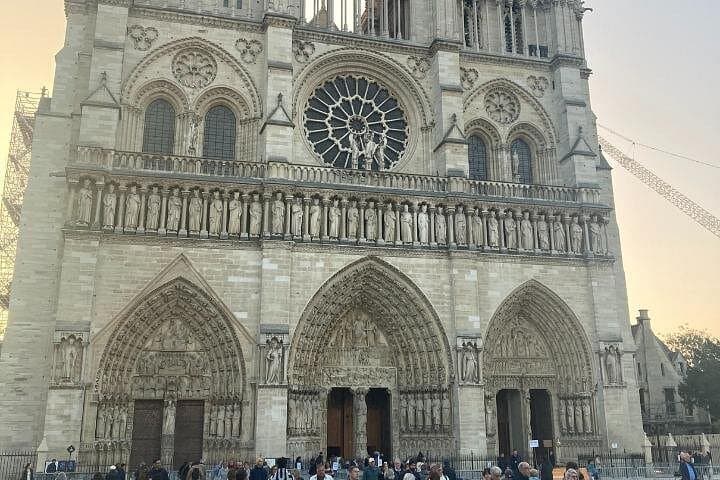 Paris Notre Dame Cathedral Guided Tour - Early Access — photo 10