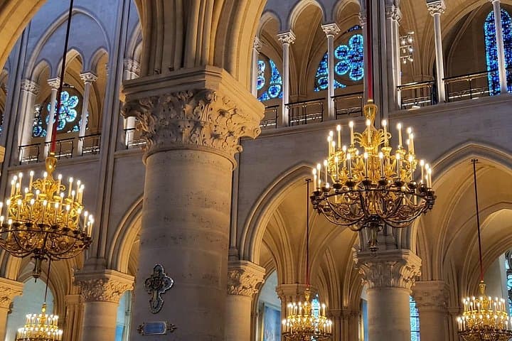 Notre Dame Cathedral Guided Tour with Entry — photo 5