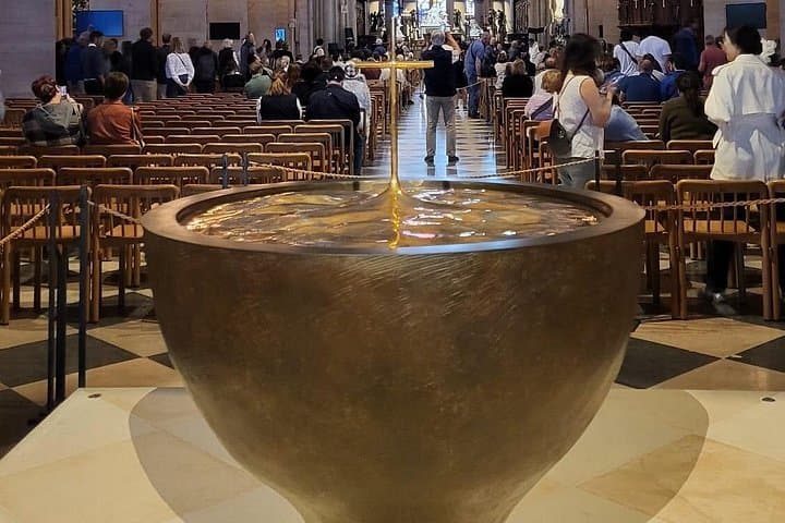 Notre Dame Cathedral Guided Tour with Entry — photo 9