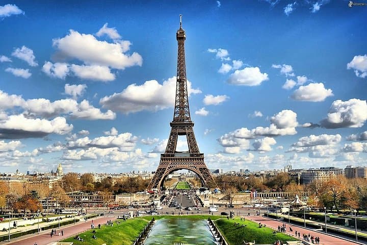 Eiffel Tower All Floors by Lift with a Private Guide — photo 2