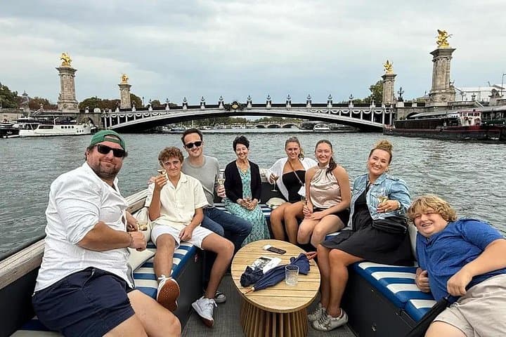 Seine River Sightseeing Cruise and Hop-On Hop-Off Options — photo 1