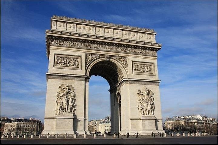 Private Paris Airport Layover with English speaking Chauffeur — photo 2