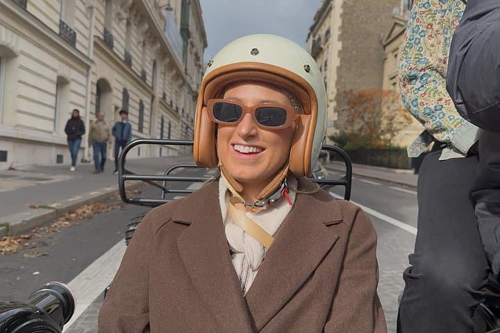 Side-car Paris Visit with a River Cruise — photo 4