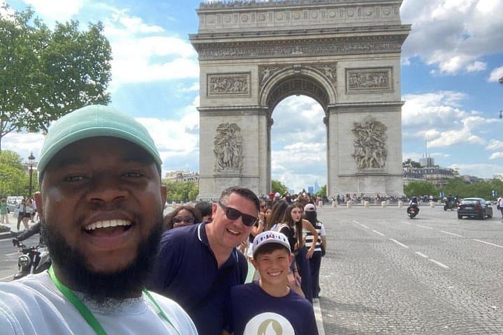 DIY in Paris Arc de Triomphe Orsay Notre Dame and 24H Transport — photo 1