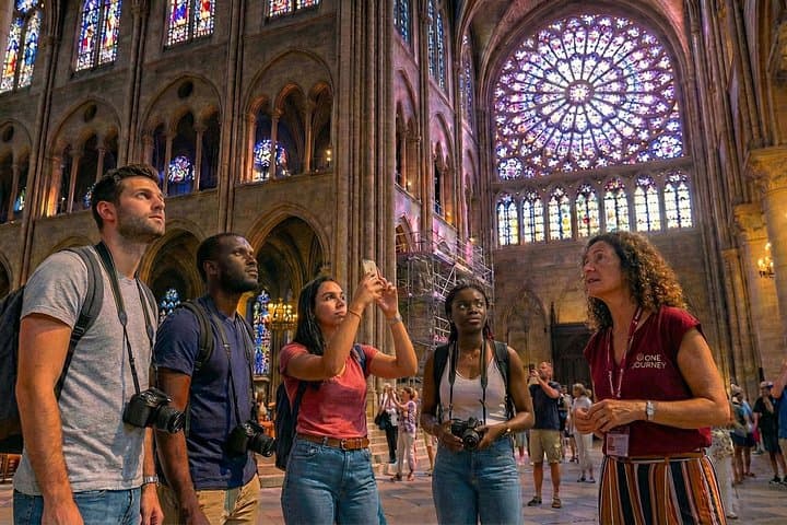 Notre Dame Interior and Exterior Small Group Guided Tour — photo 2