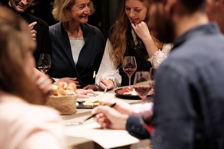 Wine and cheese tasting in Bastille — photo 5