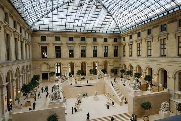 Louvre Museum Private Guided Experience with Entry — photo 7