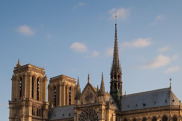 Notre-Dame Exclusive Private Guided Tour — photo 4