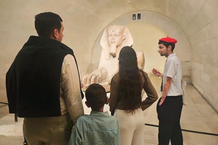 Louvre Museum Must-Sees Small-Group French Guided Tour & Access — photo 5