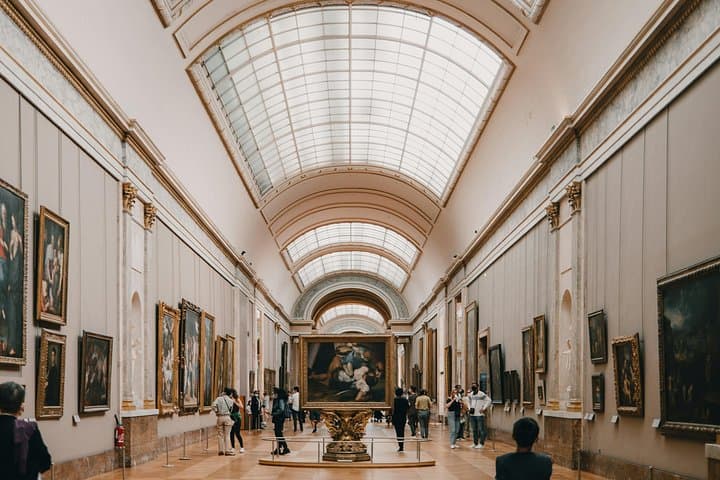 Louvre Museum Must-Sees Small-Group French Guided Tour & Access — photo 14