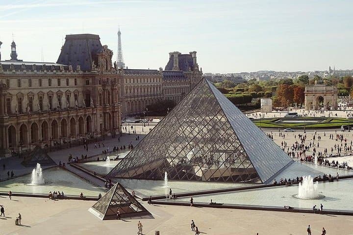 Private Paris Landmarks & Hidden Gems Tour — photo 8