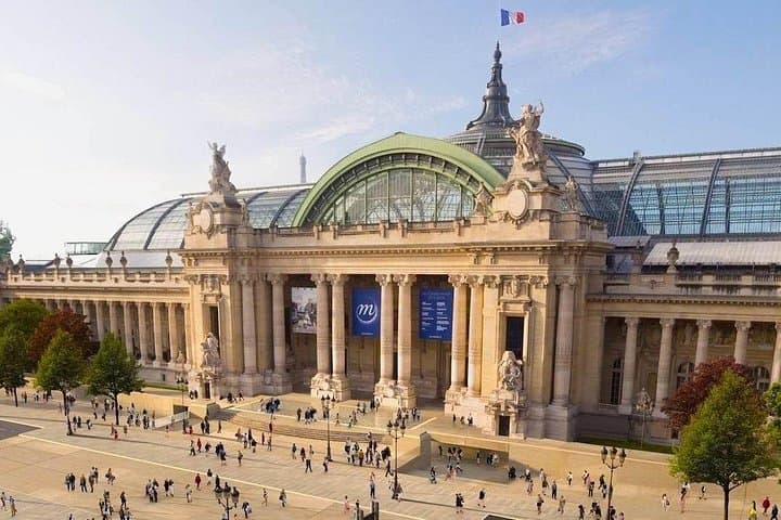 Private Paris Landmarks & Hidden Gems Tour — photo 11