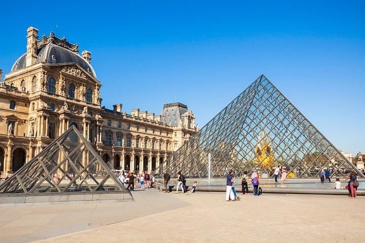 Private 8 hours Paris City Day Trip with Local Driver Guide — photo 7