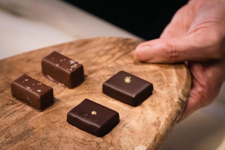 Private Saint-Germain Chocolate, Pastries & Macaron Walking Tour — photo 16