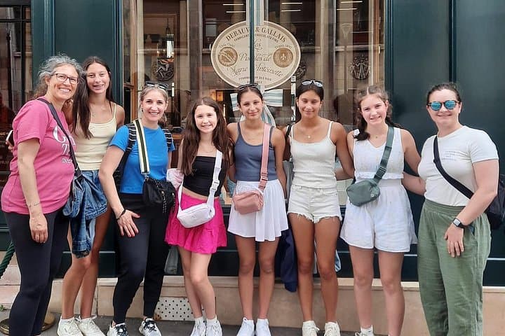 Paris Private Food Tasting Tour with a French Gastronomy Expert — photo 16