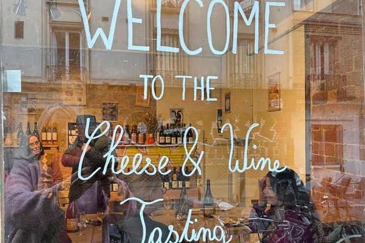 Cheese & Wine Tasting in Montmartre with a Local Cheesemonger — photo 5