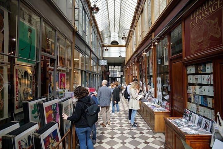 Covered passages of Paris: theatricalized tour in French — photo 2