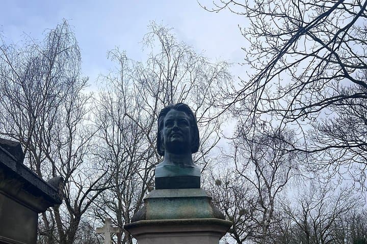 Paris: Père Lachaise Cemetery Guided Walking Tour — photo 10