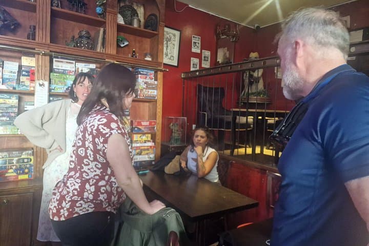 Paris Darkest Tales A Night of Secrets and Legendary Bar Tour — photo 16
