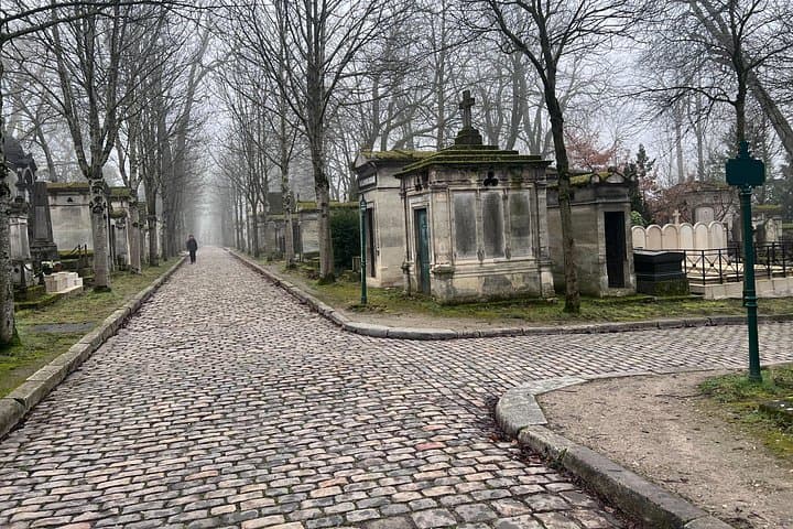 Paris: Père Lachaise Cemetery Guided Walking Tour — photo 5