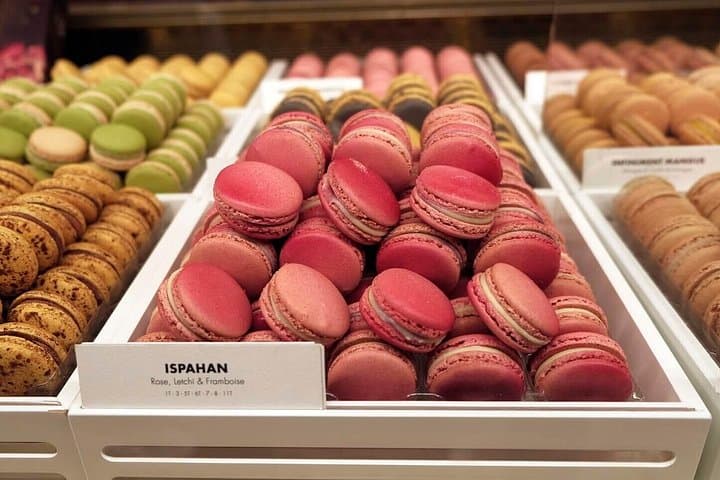 Eating Paris: Montmartre Food Tour & French Wine Experience — photo 13