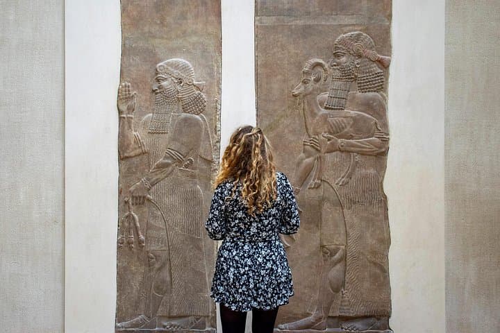 Louvre Private Tour – The Essentials and More with Expert Guide — photo 19