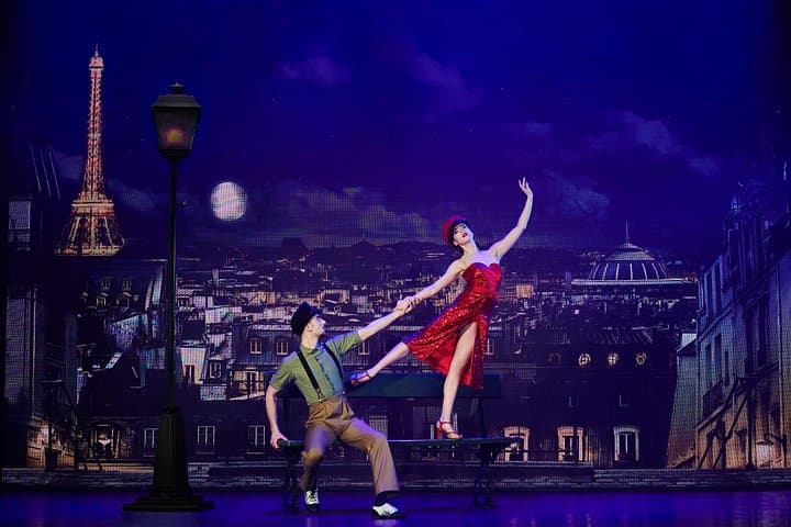Paris Paradis Latin Cabaret Show with Champagne — photo 5