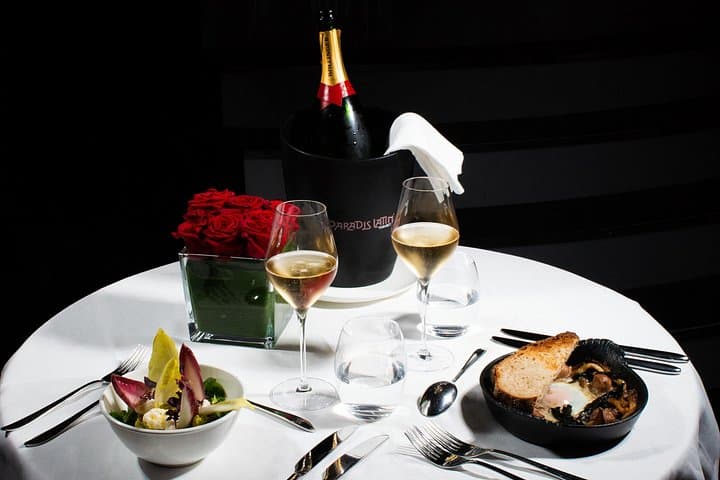 Paris Paradis Latin Cabaret VIP seating, Dinner & Bollinger Champ — photo 6