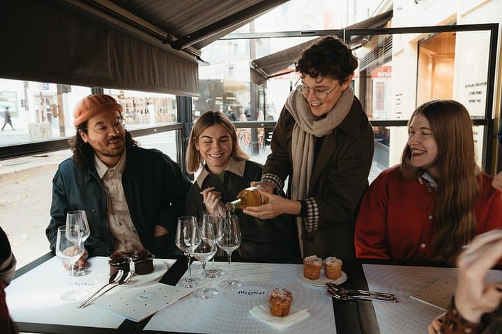 Paris Le Marais Food and Wine Tour with Eating Europe — photo 3