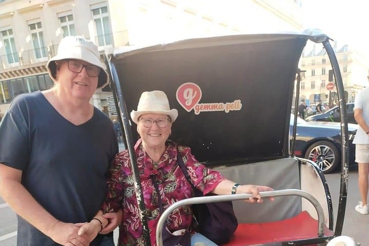 Sightseeing tour of most iconic parisian monuments (rickshaw) — photo 13