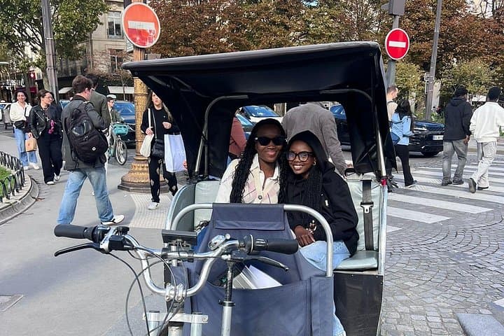 Sightseeing tour of most iconic parisian monuments (rickshaw) — photo 15