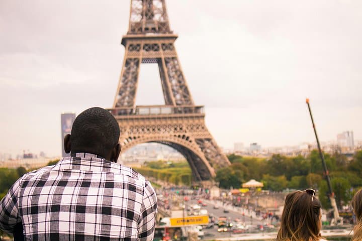 Eiffel Tower Small Group Tour with Second Floor Reserved Access — photo 4