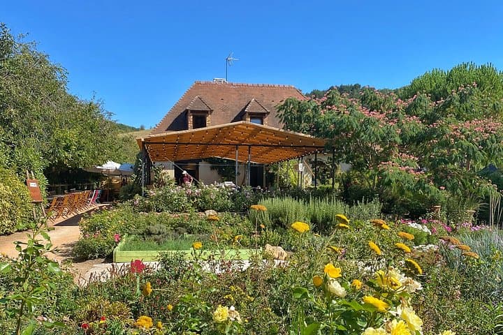 Giverny Monet’s Gardens & Old Mill - Small Group with Pick Up — photo 9