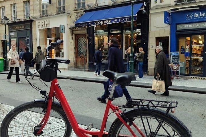 Paris: Bike or eBike Tour, Top Sights & Local Insights — photo 7