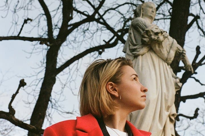 Portrait Session in Paris on 35mm film — photo 9