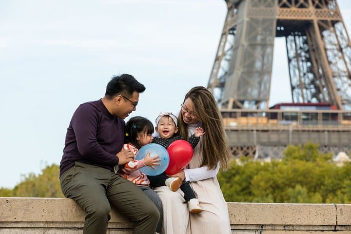 1-hour Photoshoot at the Eiffel Tower Trocadero Paris — photo 11